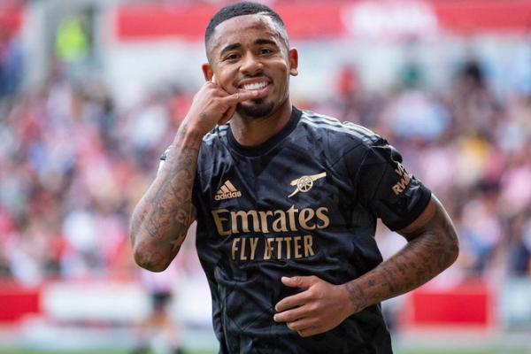 Image Gabriel Jesus พลาดการฝึกซ้อมของหลังมีอาการเจ็บ